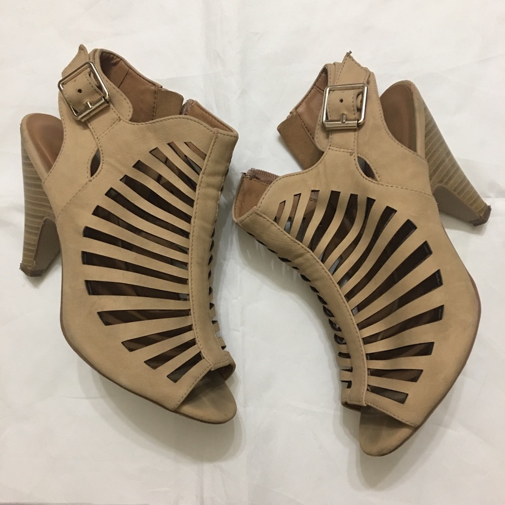 Nude heels